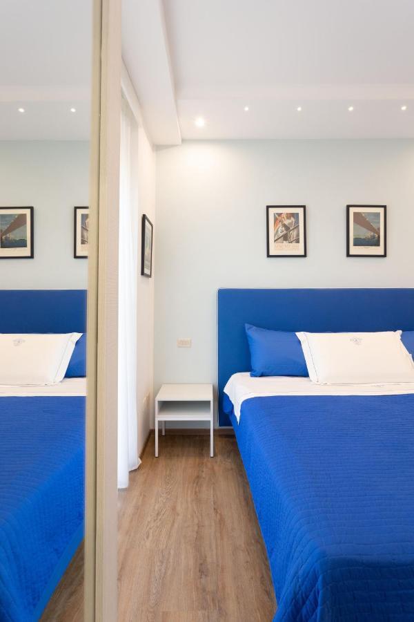 Tofani Apartment - Luminoso Con Terrazzo Panoramico Sorrento Luaran gambar